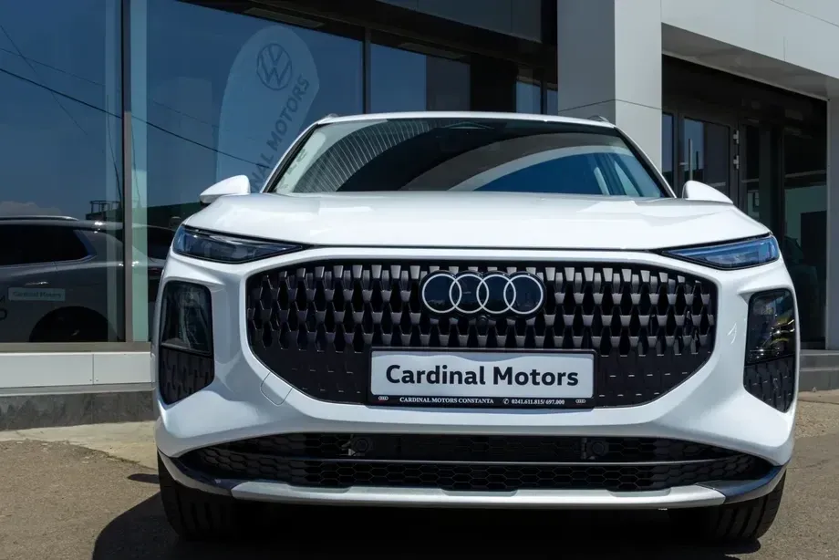 Audi Q3 F3 45 TFSI PHEV Advanced — imagine 3