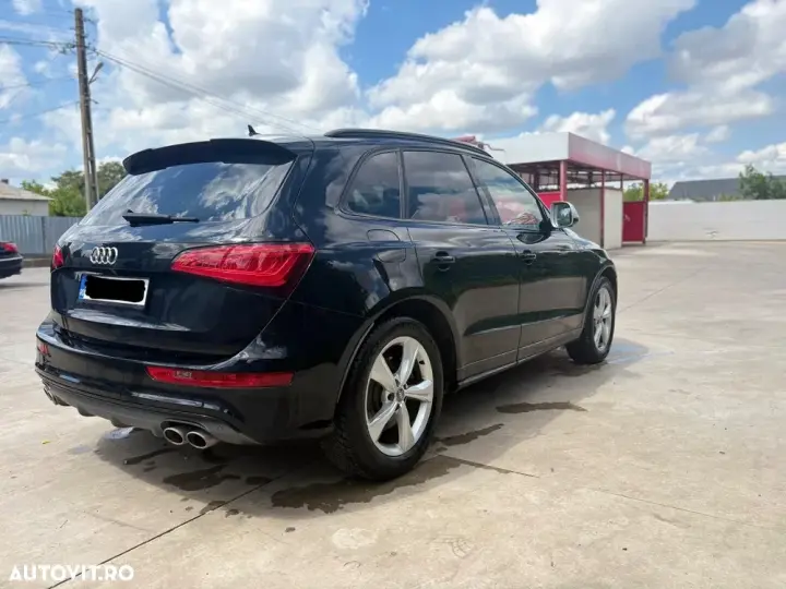 Audi SQ5 8R