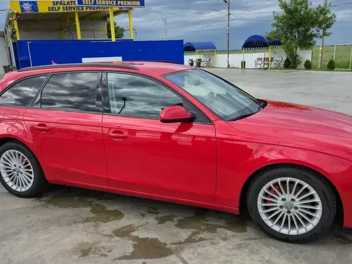 Audi A4 Limuzina B8 2.0 TDI quattro design