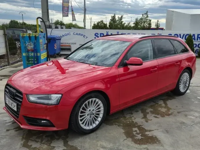 Audi A4 Limuzina B8 2.0 TDI quattro design