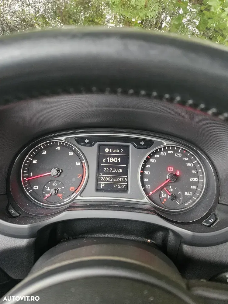 Audi A1 3-portiere 8X 1.4 TFSI S tronic S line edition — imagine 3