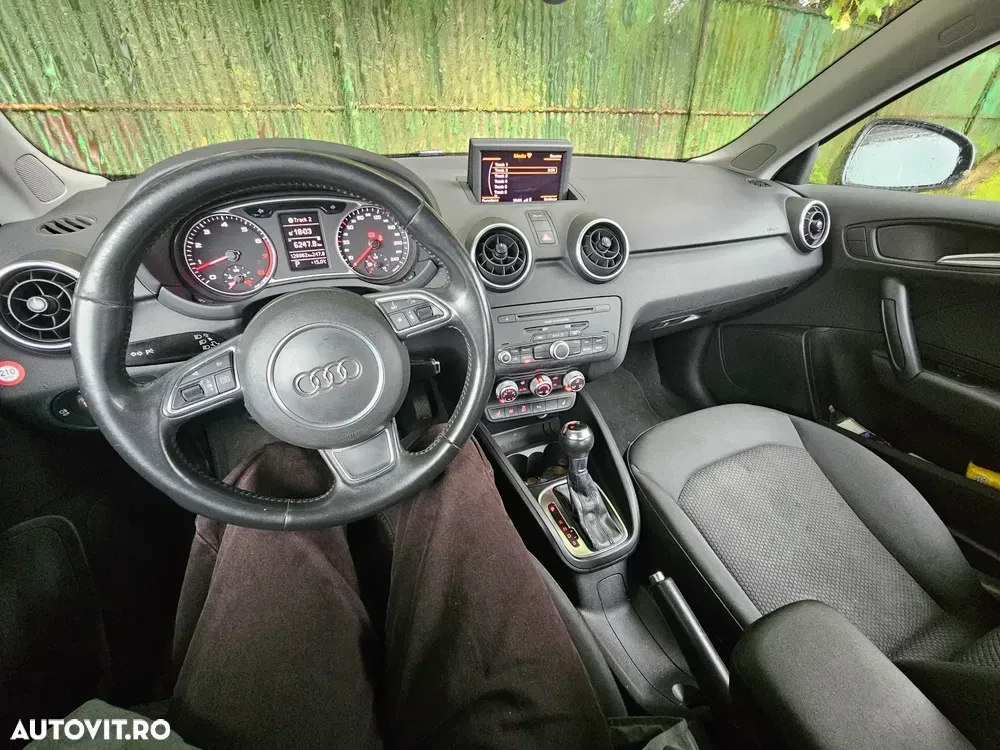 Audi A1 3-portiere 8X 1.4 TFSI S tronic S line edition — imagine 4