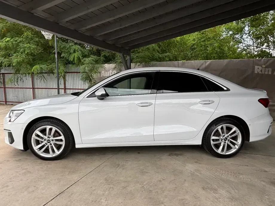 Audi A3 Limuzina 8Y 35 TFSI S tronic — imagine 5