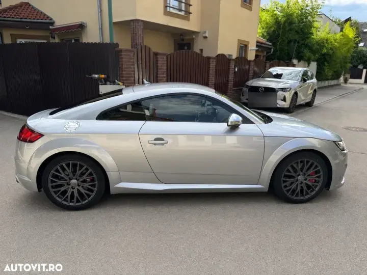 Audi TT S 8S 2.0 TFSI Quattro Stronic