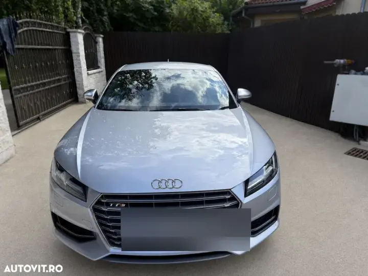 Audi TT S 8S 2.0 TFSI Quattro Stronic