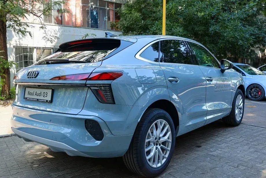 Audi Q3 F3 35 TFSI S tronic MHEV Advanced — imagine 6