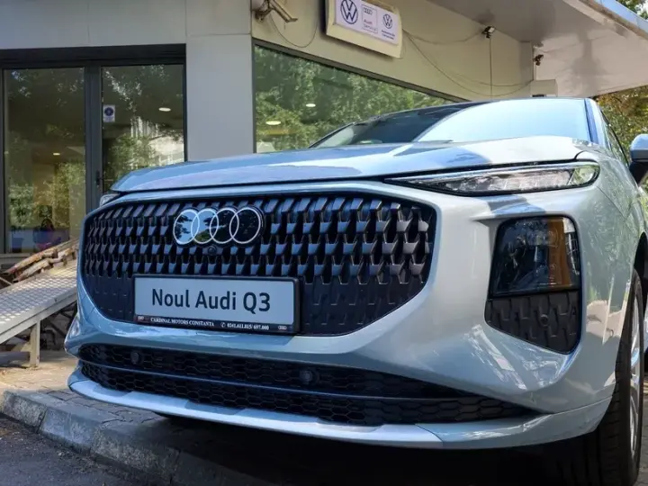 Audi Q3 F3 35 TFSI S tronic MHEV Advanced