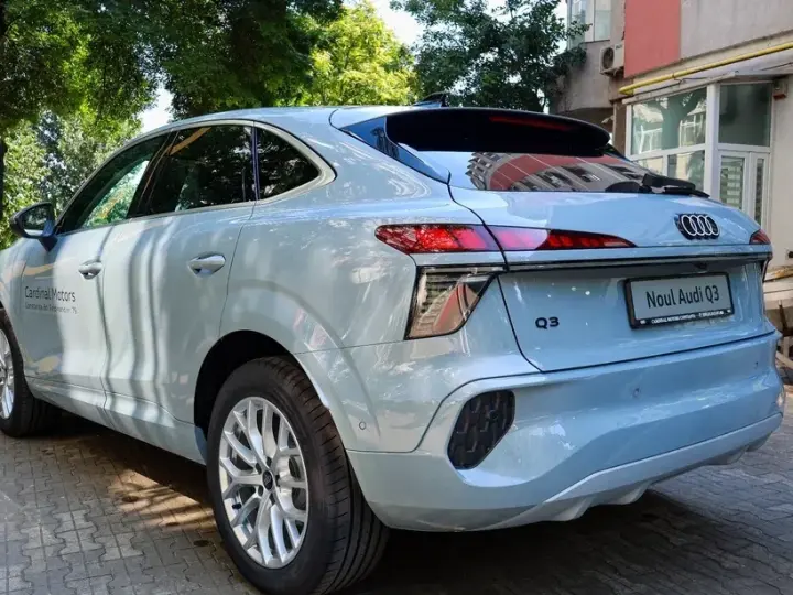 Audi Q3 F3 35 TFSI S tronic MHEV Advanced