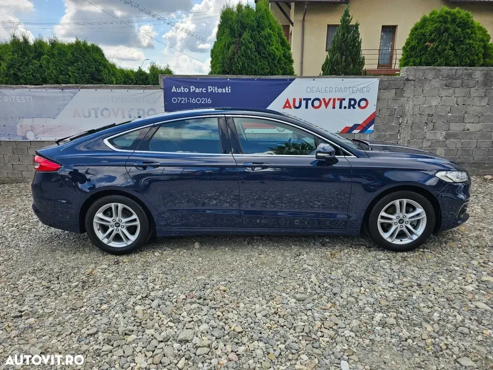 Ford Mondeo — imagine 3