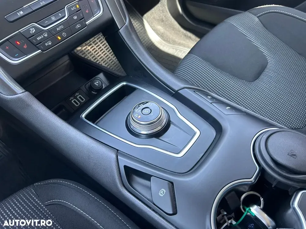 Ford Mondeo IV 2.0 TDCi Aut. Titanium — imagine 4