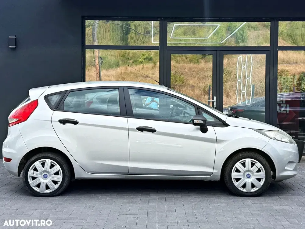 Ford Fiesta 1.4 TDCI — imagine 2