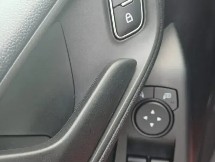 Ford Fiesta 1.0 EcoBoost mHEV Trend Connected