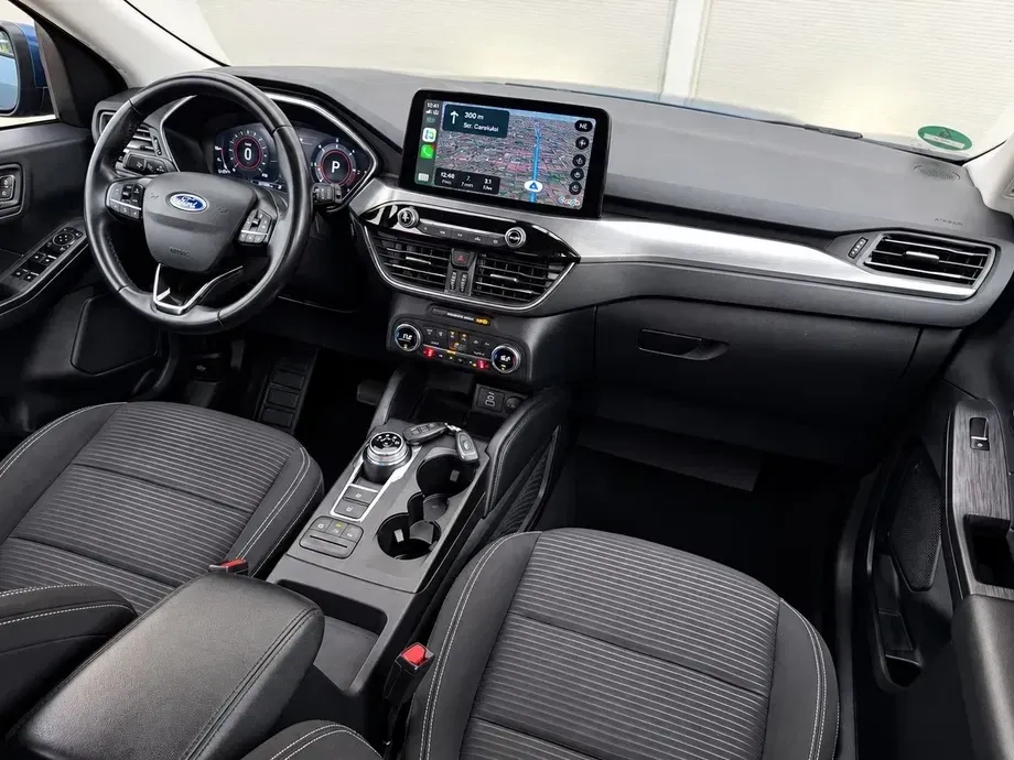 Ford Kuga — imagine 3