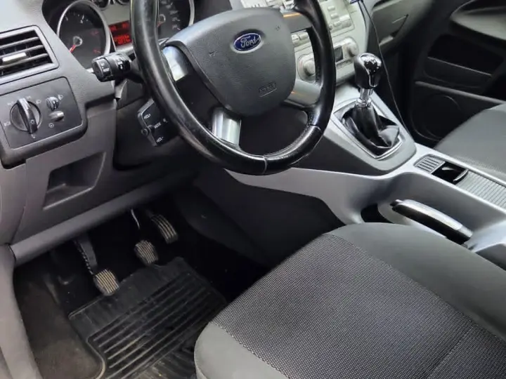 Ford Kuga I 2.0 TDCi 4WD Trend