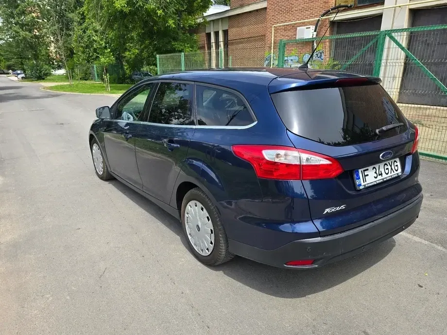 Ford Focus MK3 — imagine 4