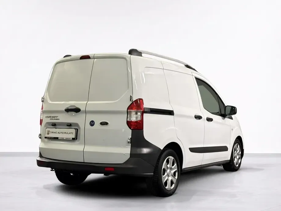 Ford Transit — imagine 5