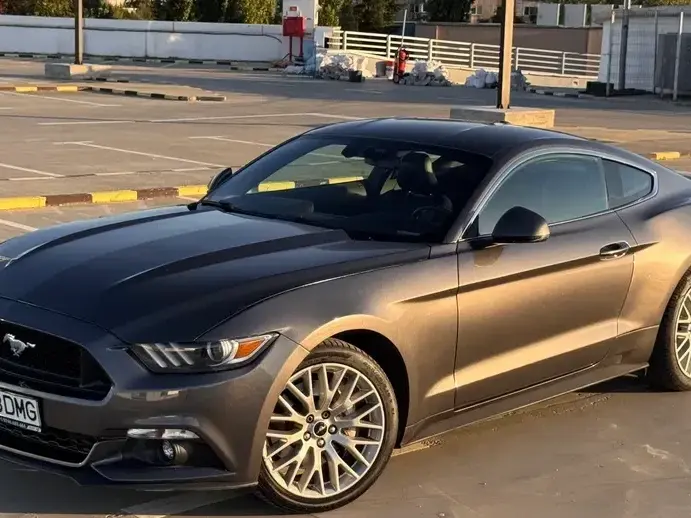 Ford Mustang VI