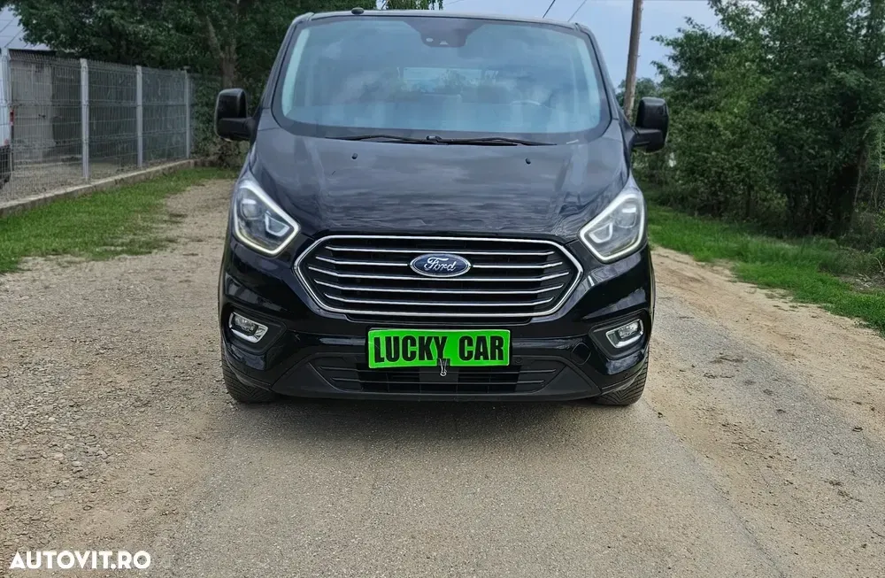 Ford Tourneo Custom — imagine 2
