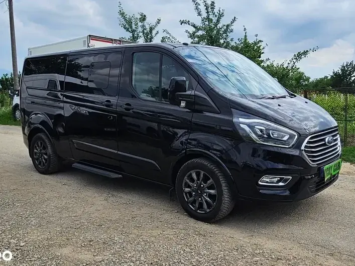 Ford Tourneo Custom