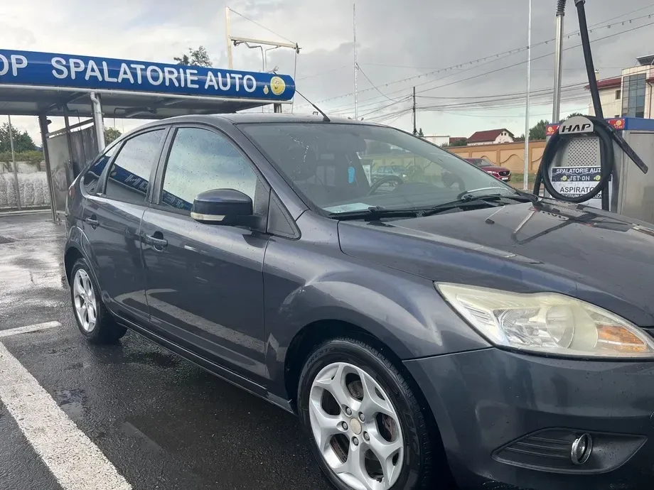 Ford Focus MK2 — imagine 2