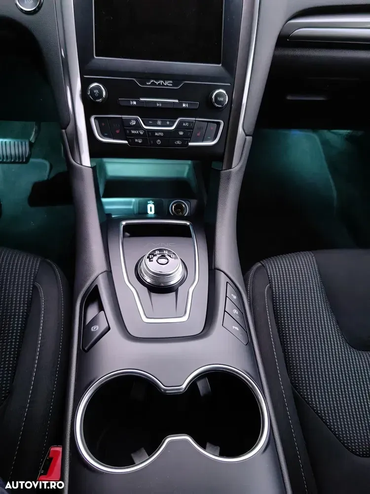 Ford Mondeo IV 2.0 EcoBlue Aut. Titanium — imagine 6
