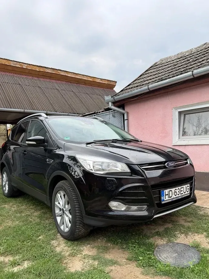 Ford Kuga II 2.0 TDCi 4x4 Titanium — imagine 2