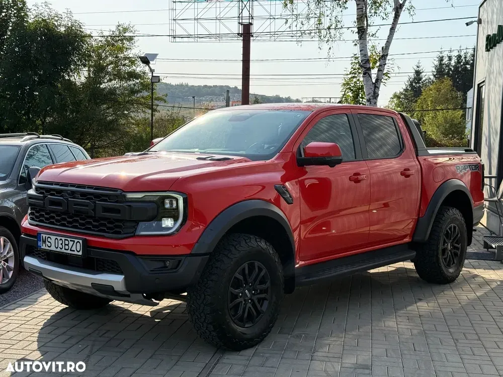 Ford Raptor — imagine 3