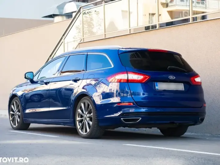 Ford Mondeo IV 2.0 TDCi Bi-Turbo PowerShift-Aut. Vignale