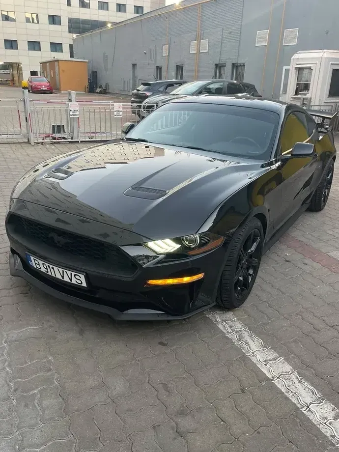 Ford Mustang VI 2.3 EcoBoost Aut. — imagine 5
