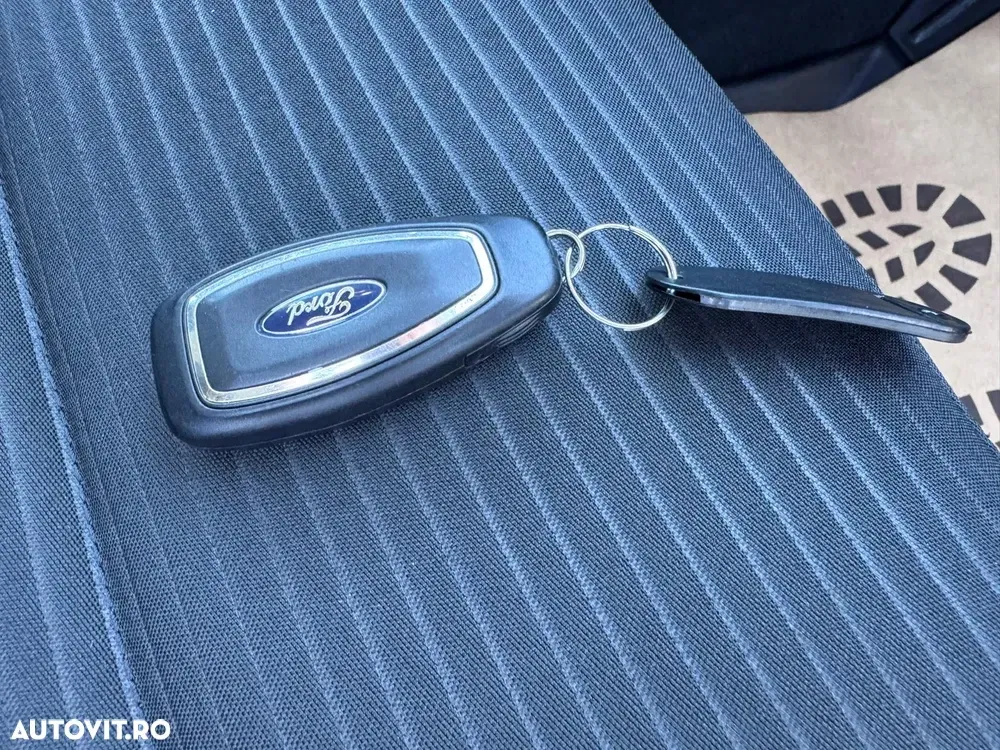 Ford Focus 2.0 EcoBlue Active Business — imagine 6