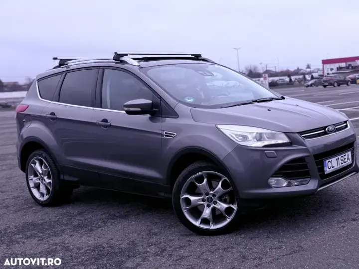 Ford Kuga 2.0 TDCi 4WD Powershift Titanium
