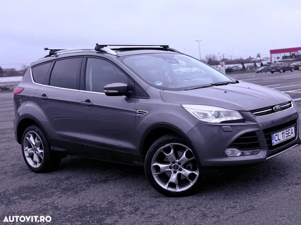 Ford Kuga 2.0 TDCi 4WD Powershift Titanium — imagine 4