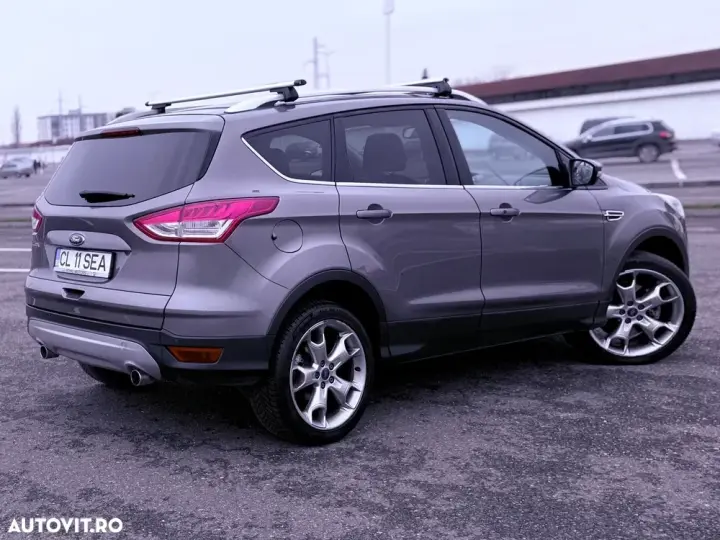 Ford Kuga 2.0 TDCi 4WD Powershift Titanium