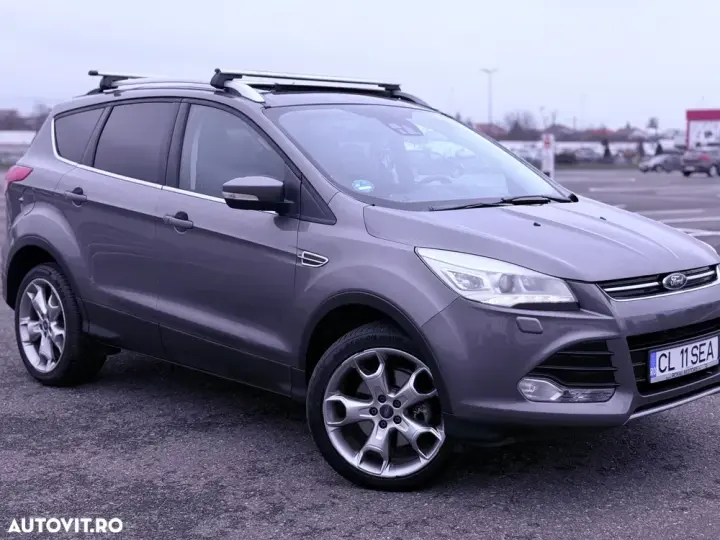 Ford Kuga 2.0 TDCi 4WD Powershift Titanium