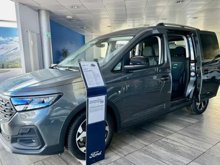 Ford Tourneo Connect 2.0L EcoBlue SWB Active