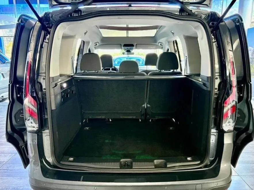 Ford Tourneo Connect 2.0L EcoBlue SWB Active — imagine 6