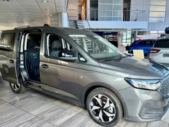 Ford Tourneo Connect 2.0L EcoBlue SWB Active