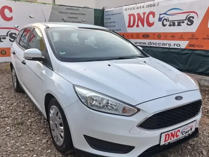 Ford Focus 1.5 TDCi DPF Start-Stopp-System Ambiente