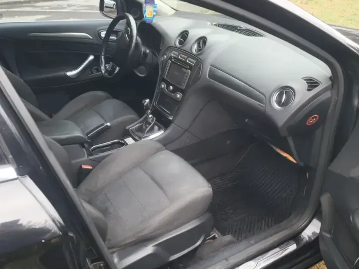 Ford Mondeo III 2.0 TDCI Titanium