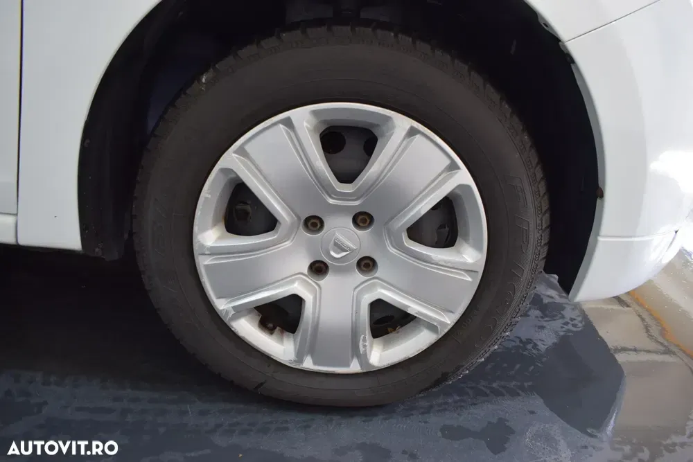 Dacia Logan 1.5 dCi Laureate — imagine 5