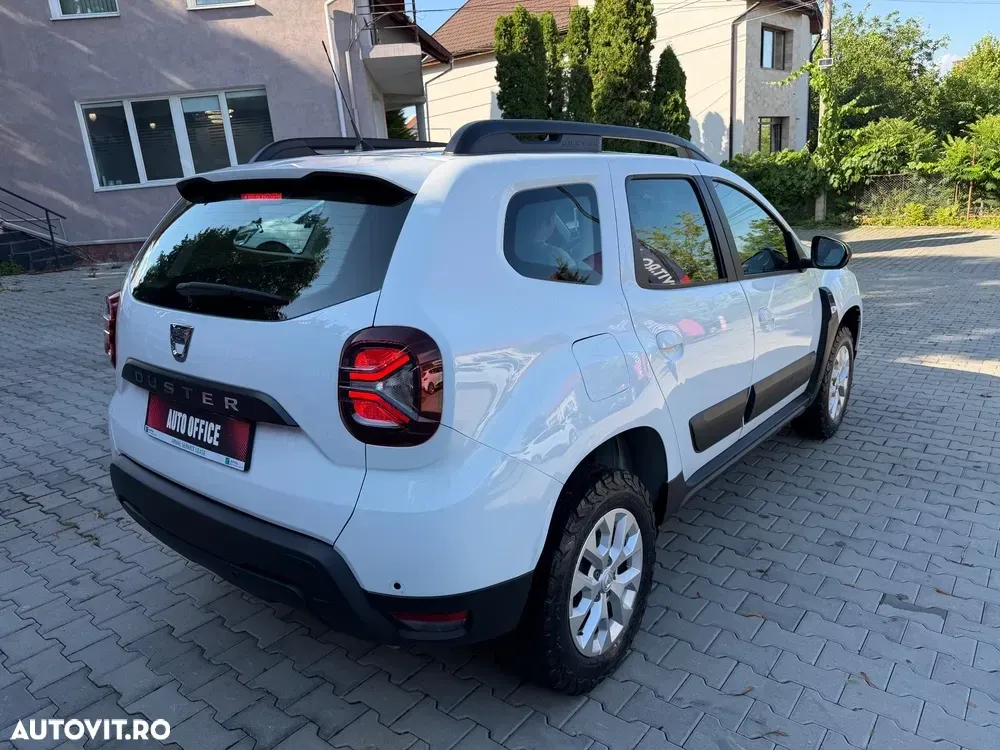Dacia Duster Blue dCi 115 4WD Comfort — imagine 3