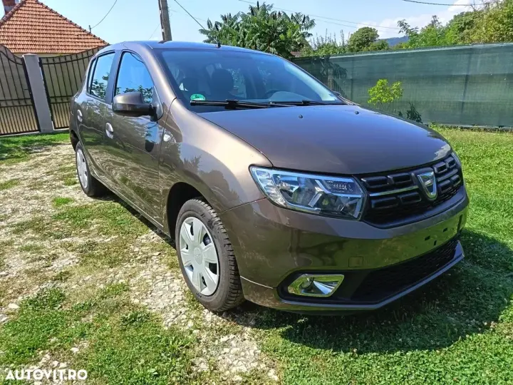 Dacia Sandero II 1.0 SCe Laureate