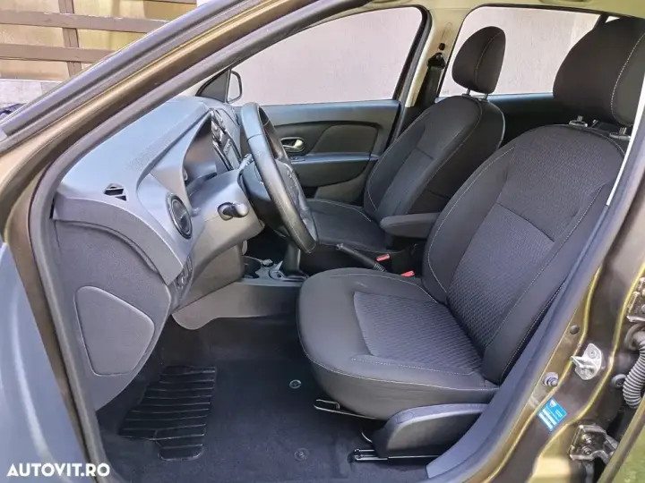 Dacia Sandero II 1.0 SCe Laureate