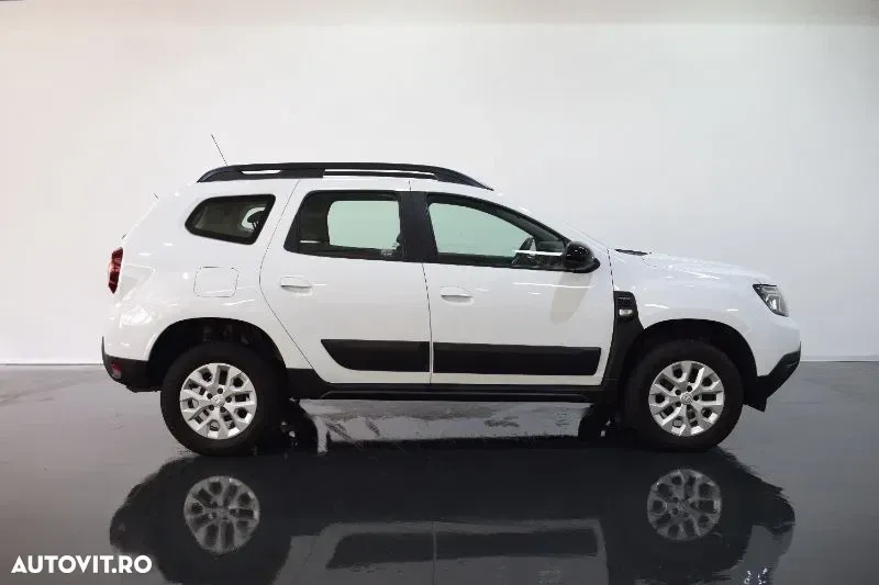 Dacia Duster Blue dCi 115 4WD Comfort — imagine 4