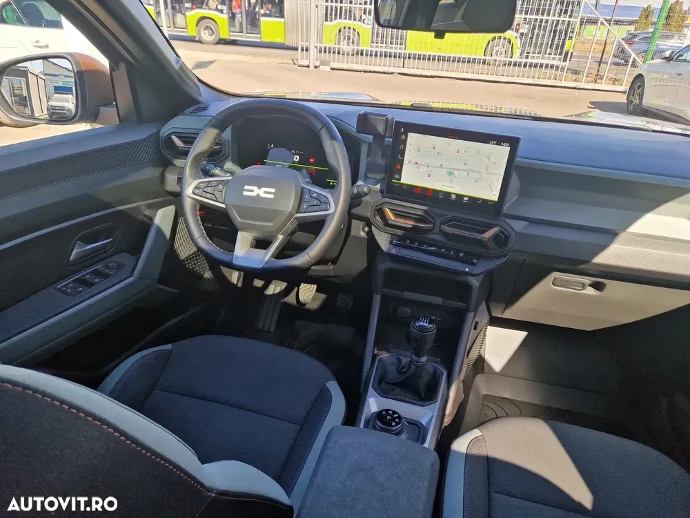 Dacia Bigster TCe 130 4X4 MHEV Extreme — imagine 3