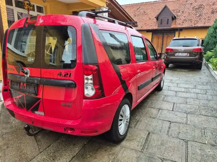 Dacia Logan 1.6 16V Laureate