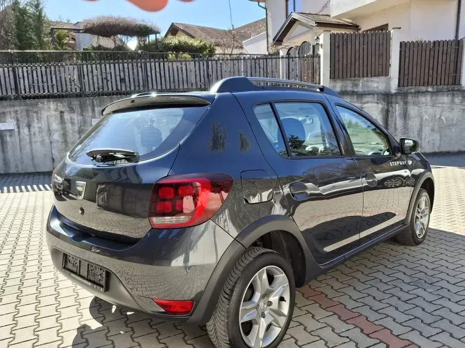 Dacia Sandero Stepway SCe 75 Essential — imagine 6