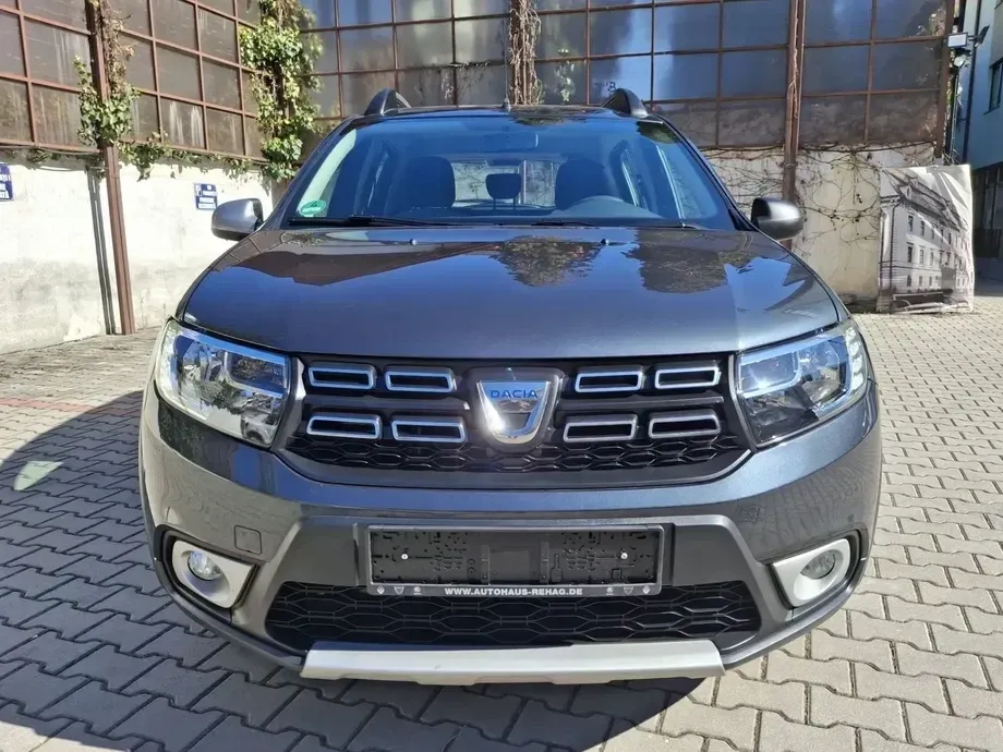 Dacia Sandero Stepway SCe 75 Essential — imagine 2