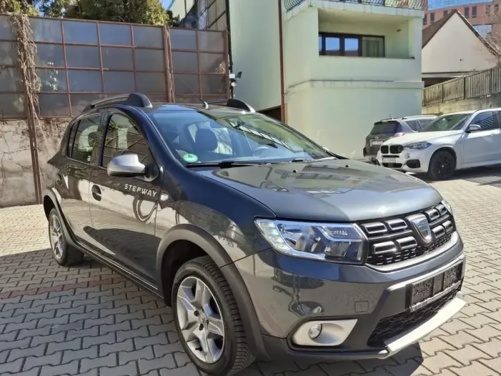 Dacia Sandero Stepway SCe 75 Essential