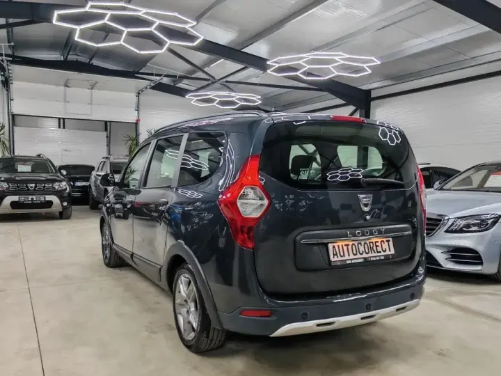 Dacia Lodgy 1.5 dCi Stepway